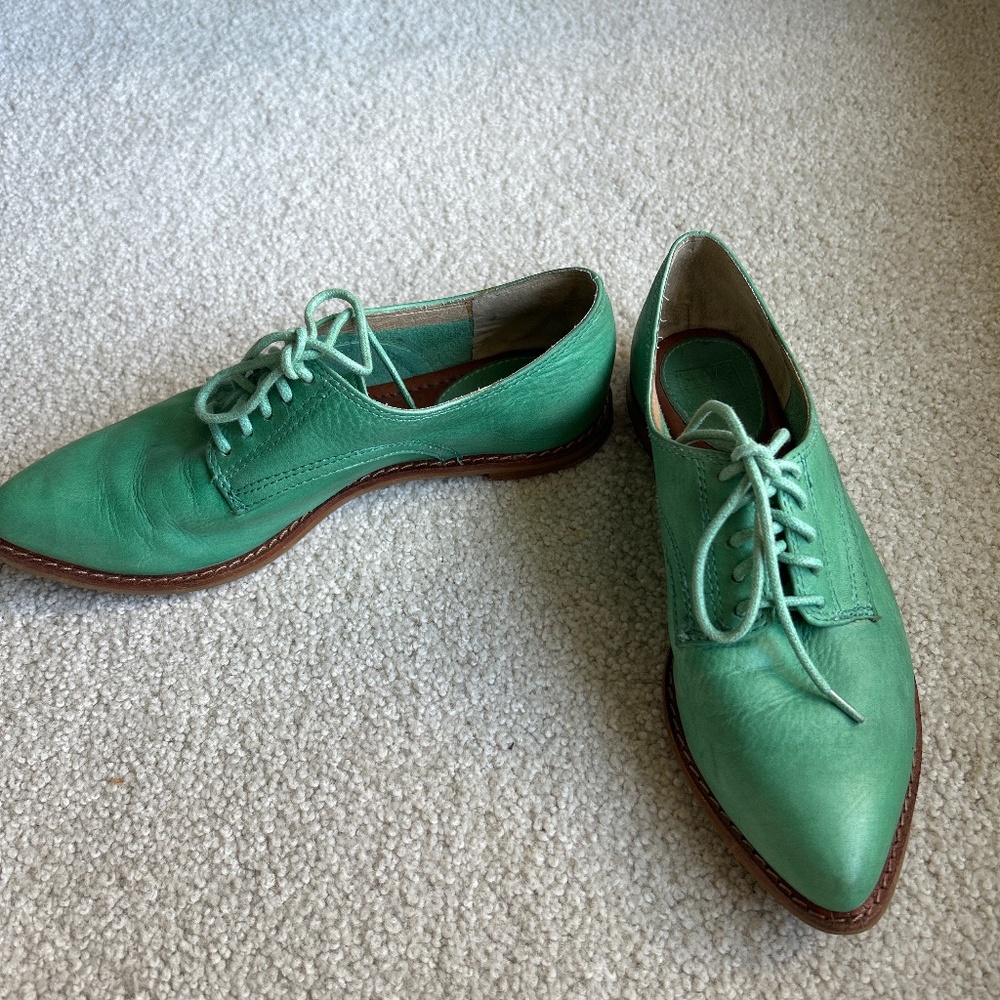 Frye Pointed Toe Derby Oxford Shoes 6.5